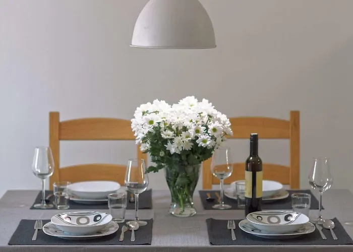 Rubix 아파트 풀라